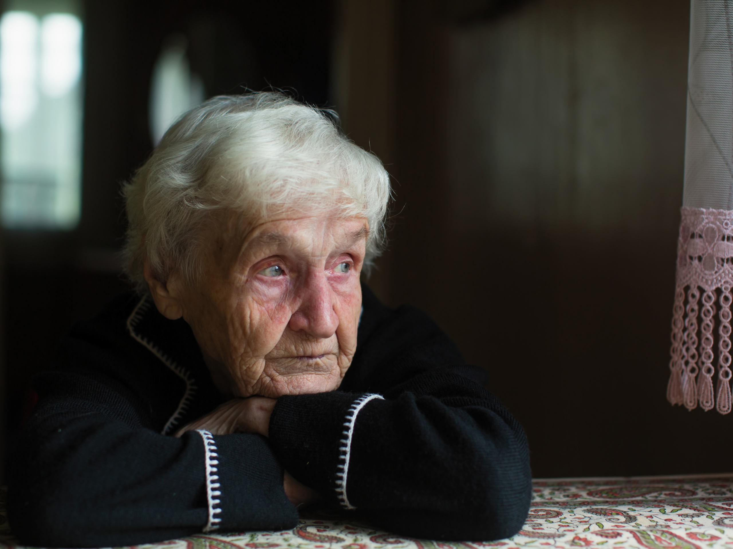 elderly refusing to bathe